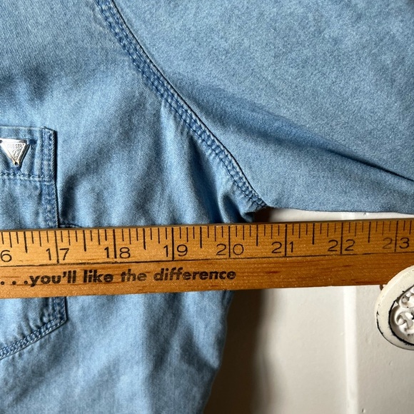 Guess denim lightweight Button Down Shirt - Picture 8 of 8